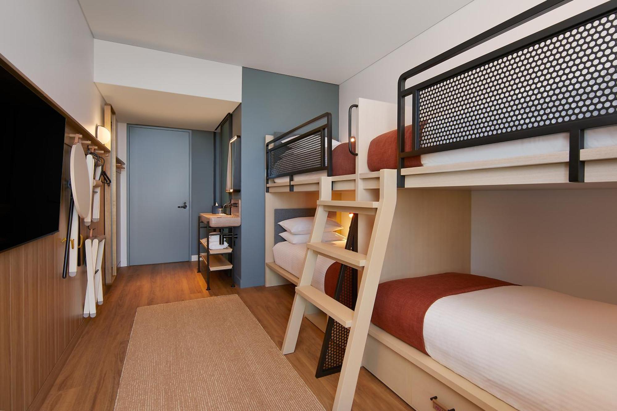 Hotel Moxy Airport